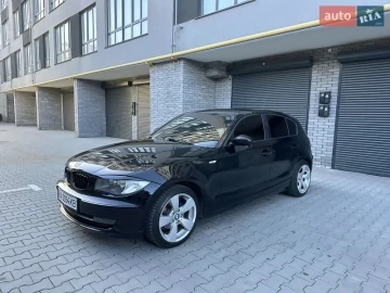 Авто BMW 1 Series 2007 № 7470244