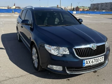 Авто Skoda Superb 2012 № 7470350