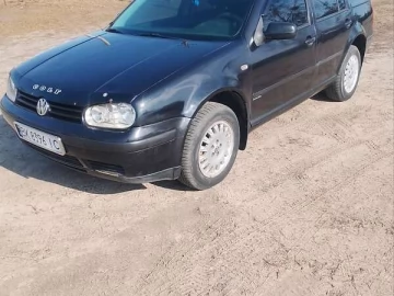 Авто Volkswagen Golf 2000 № 7470532