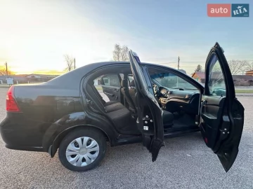 Авто Chevrolet Aveo 2009 № 7470542