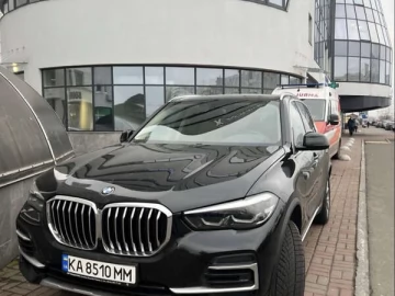 Авто BMW X5 2023 № 7470894