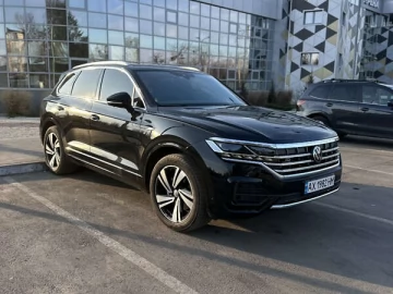Авто Volkswagen Touareg 2023 № 7470899