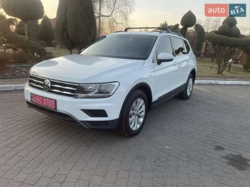 Авто Volkswagen Tiguan 2018 № 7471114