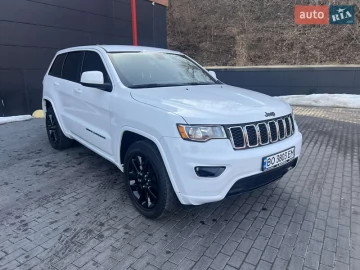 Авто Jeep Grand Cherokee 2018 № 7471143