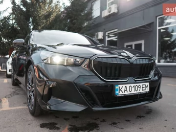 Авто BMW 5 Series 2024 № 7471543