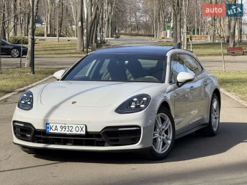 Авто Porsche Panamera 2020 № 7471544