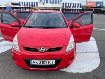 Авто Hyundai I20 2011 № 7472392