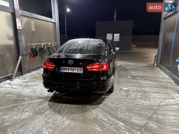 Авто Volkswagen Jetta 2013 № 7472494
