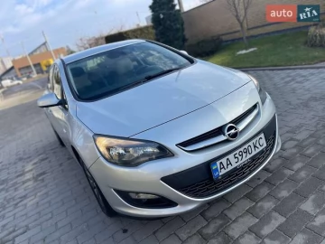 Авто Opel Astra 2019 № 7472552