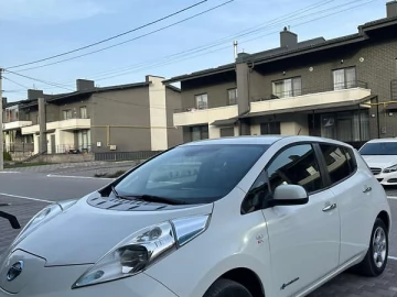 Авто Nissan Leaf 2014 № 7472930