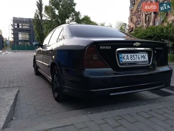 Авто Chevrolet Evanda 2006 № 7473107
