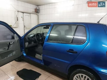 Авто Volkswagen Polo 2000 № 7473351