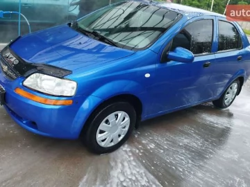 Авто Chevrolet Aveo 2005 № 7473771