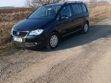 Авто Volkswagen Touran 2007 № 7473805