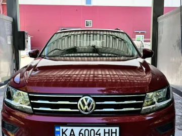 Авто Volkswagen Tiguan 2018 № 7473871