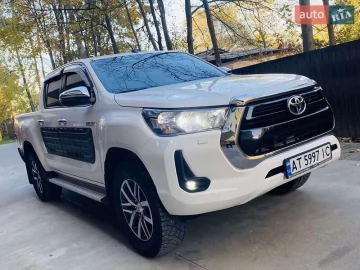 Авто Toyota Hilux 2021 № 7473884