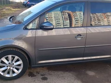 Авто Volkswagen Touran 2014 № 7473970
