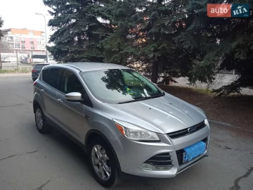 Авто Ford Escape 2013 № 7474155