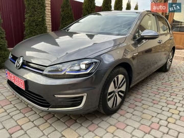 Авто Volkswagen E-Golf 2019 № 7474175