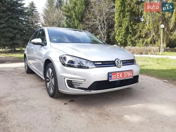 Авто Volkswagen E-Golf 2019 № 7474185