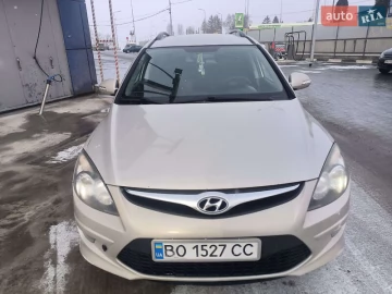 Авто Hyundai I30 2010 № 7474362