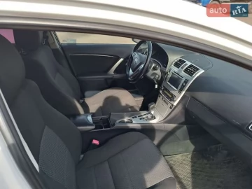 Авто Toyota Avensis 2013 № 7474415
