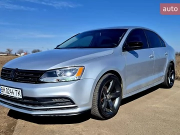 Авто Volkswagen Jetta 2015 № 7474425
