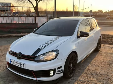Авто Volkswagen Golf Gti 2012 № 7474439