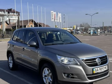 Авто Volkswagen Tiguan 2011 № 7474461