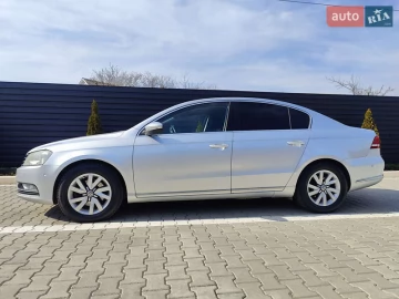 Авто Volkswagen Passat 2010 № 7474745