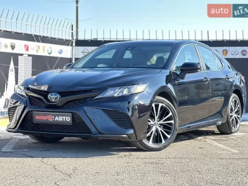 Авто Toyota Camry 2018 № 7475115