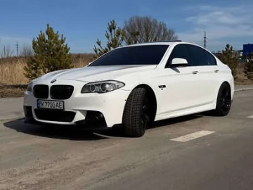 Авто BMW 5 Series 2010 № 7475121