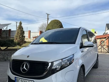 Авто Mercedes Eqv 2021 № 7475161