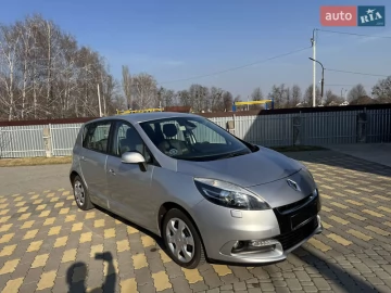 Авто Renault Scenic 2012 № 7475417