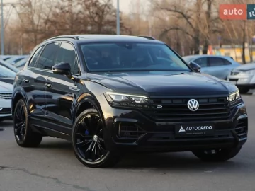 Авто Volkswagen Touareg 2020 № 7475676