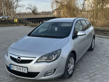 Авто Opel Astra 2011 № 7476208