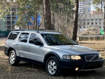 Авто Volvo V70 2001 № 7476235