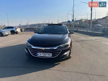 Авто Chevrolet Malibu 2019 № 7476322