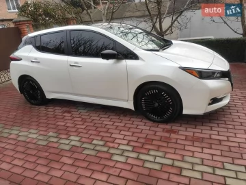 Авто Nissan Leaf 2023 № 7476684