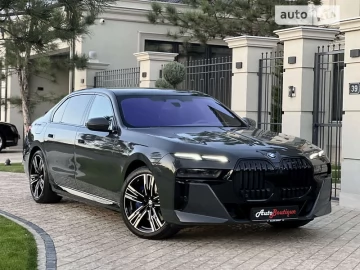 Авто BMW I7 2023 № 7476774