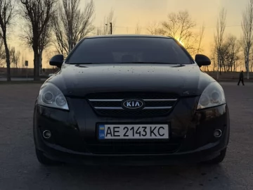 Авто KIA Ceed 2008 № 7476996