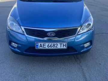 Авто KIA Ceed 2010 № 7477121