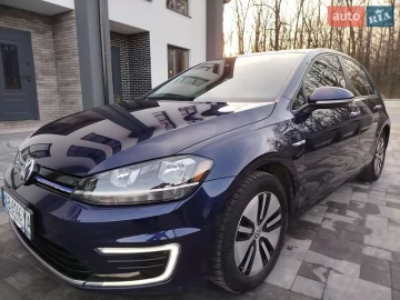 Авто Volkswagen E-Golf 2019 № 7477181