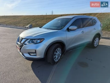 Авто Nissan Rogue 2018 № 7477277