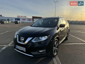 Авто Nissan Rogue 2018 № 7477313