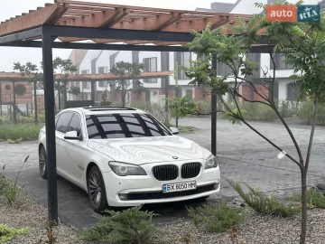 Авто BMW 7 Series 2010 № 7477667