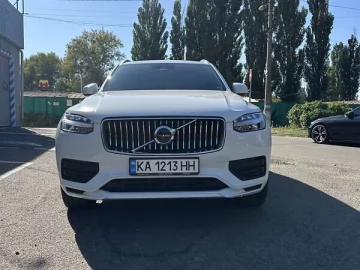 Авто Volvo Xc90 2022 № 7478757
