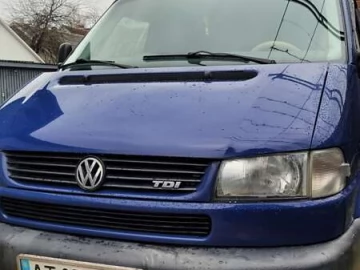 Авто Volkswagen Transporter 2002 № 7478790