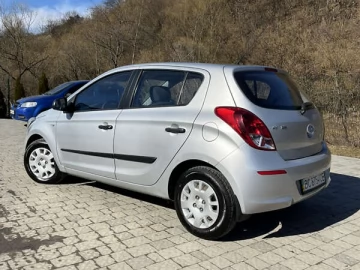 Авто Hyundai I20 2013 № 7479306