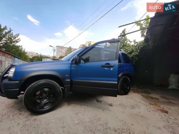 Авто Suzuki Grand Vitara 2001 № 7479309